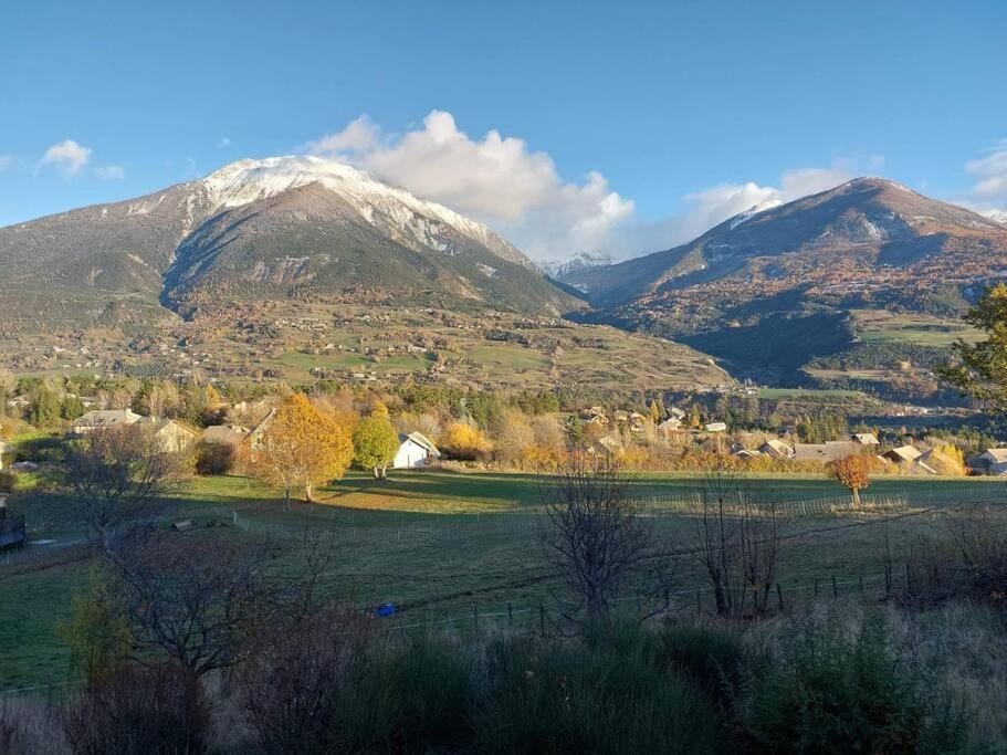 Gite Confort 15 Couchages, Vue Panoramique Montagne Hautes Alpes, Terrasses Embrun Εξωτερικό φωτογραφία